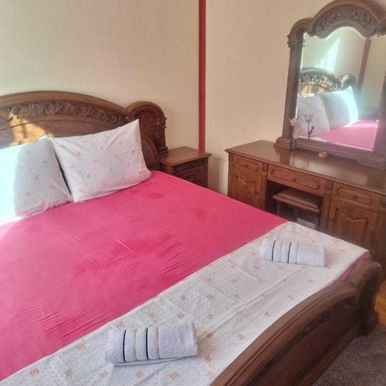 Stan Apatman Mirela - Two-Bedroom Apartment with Terrace and Sea View - 14