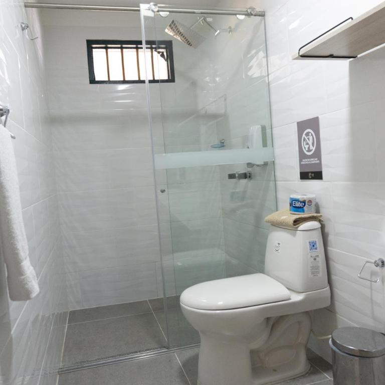Colina del Sol Hotel Hacienda - Habitación Familiar - 3