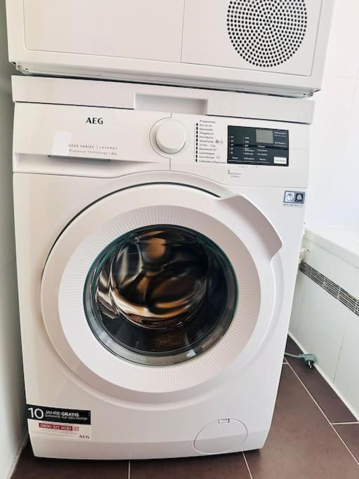 FeWo für 6 Personen WLAN Balkon Parken Stilvoll - Apartment mit 2 Schlafzimmern - 42