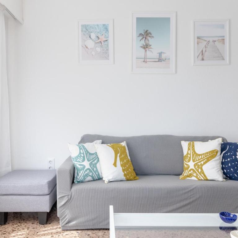 Bright 2 Bed Apartment with pool - Solo Familias - Apartamento de 2 dormitorios con balcón - 15