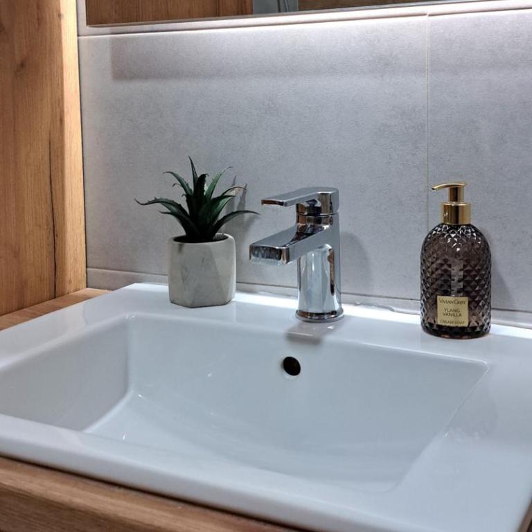 Apartman 49 - One-Bedroom Apartment - 30