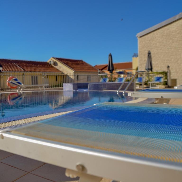 The Sun & Sea Apartment - Two-Bedroom Apartment - 22