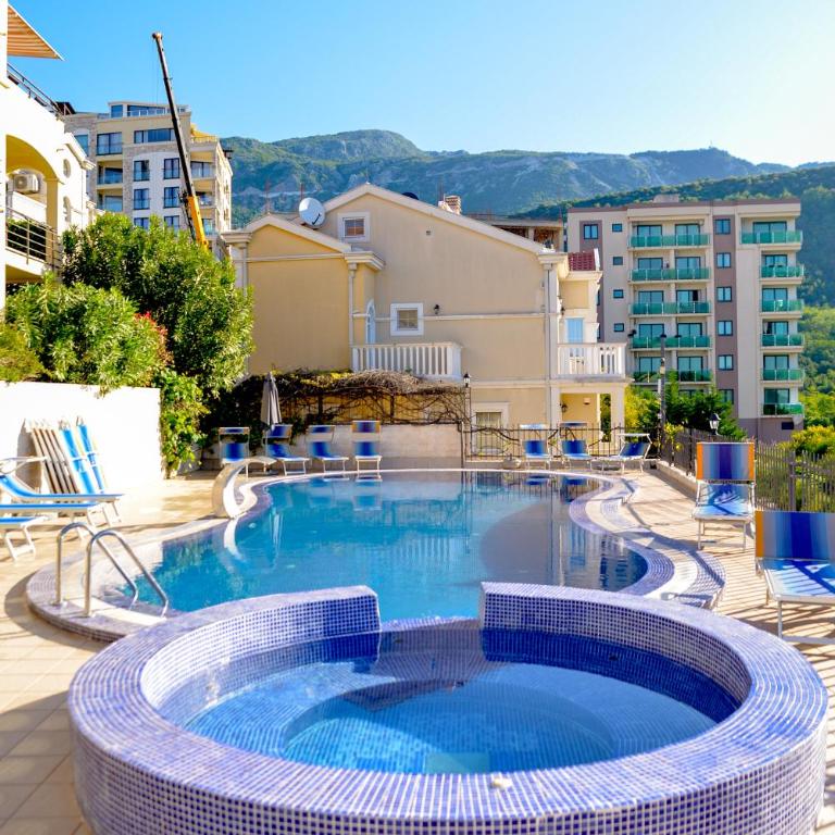 The Sun & Sea Apartment - Two-Bedroom Apartment - 27