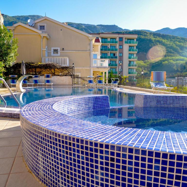 The Sun & Sea Apartment - Two-Bedroom Apartment - 28