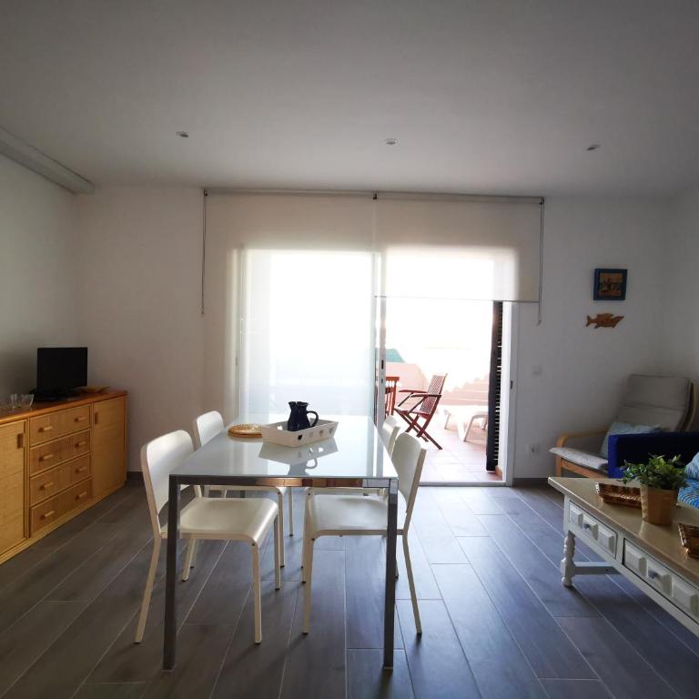G6 Casa playa La Fosca 4 pers renovado - One-Bedroom House - 13