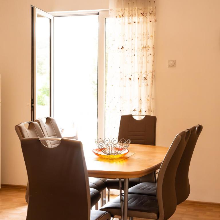 Solaris Summer Resort Apartments - Apartman sa 3 Spavaće Sobe i Balkonom - 9