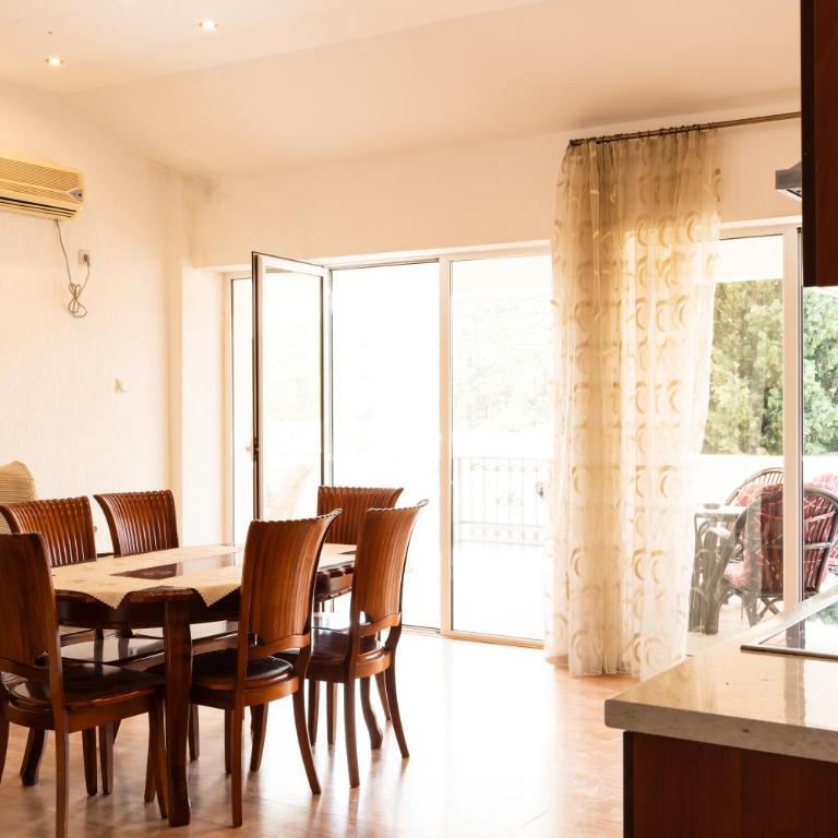 Solaris Summer Resort Apartments - Three-Bedroom Premium Apartment with Balcony - 10