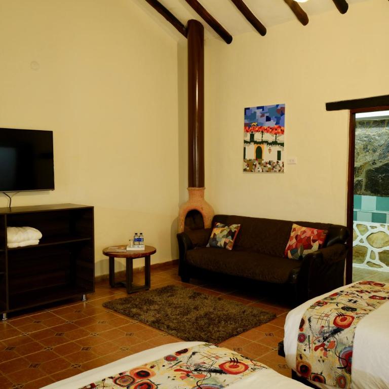 Bombon Hotel - Habitación Triple Básica - 3