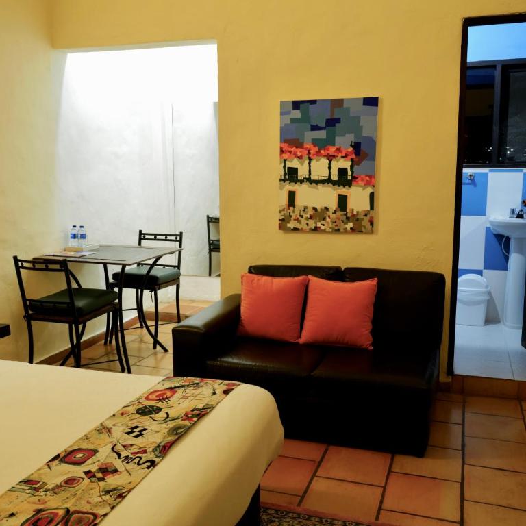 Bombon Hotel - Habitación Doble Estándar - 7