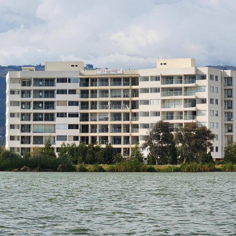 Apartamento en Paipa frente al lago - Apartamento de 2 dormitorios - 1