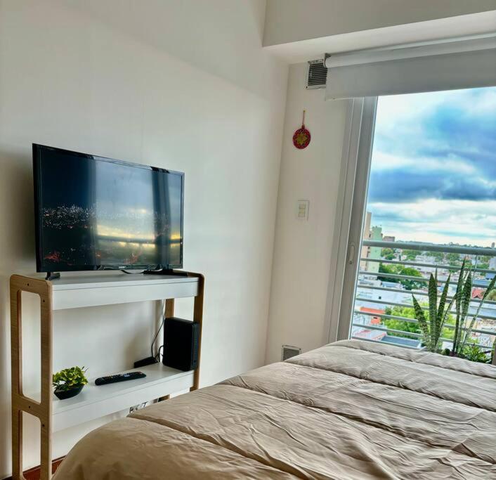 Vistoso departamento c/balcón - Apartamento de 1 dormitorio - 37