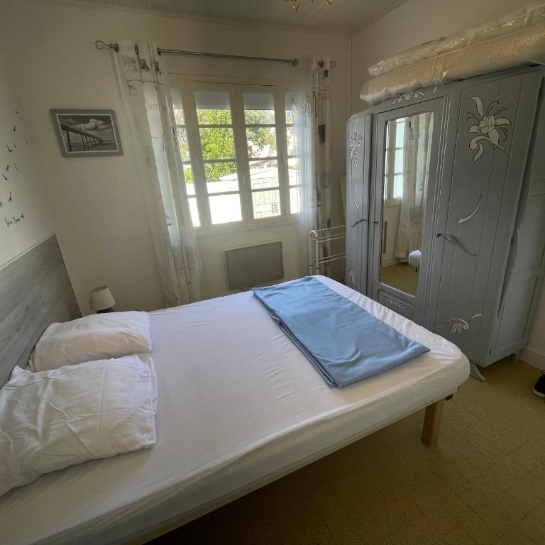 Maison de vacances à 900m de la plage avec terrasses, parking, et cuisine équipée - FR-1-22-367 - Maison de Vacances - 10