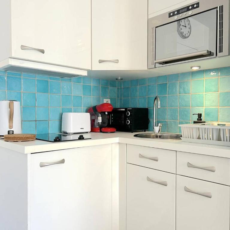 Appartement Climatisé 2 Pièces + Coin Nuit, Proche Plage et Commerces, 4 Couchages, Le Lavandou - FR-1-251-829 - Apartamento - 5
