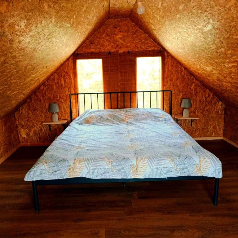 Argella Farm House - One-Bedroom Apartment - 18