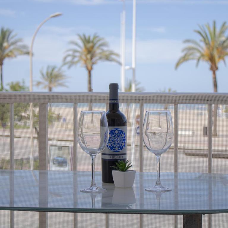 Precioso apartamento en 1º linea de la Playa de Gandía SOLO FAMILIAS - Apartamento de 3 dormitorios - 1