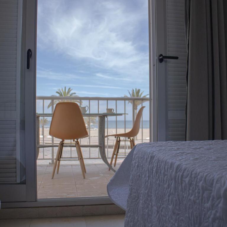 Precioso apartamento en 1º linea de la Playa de Gandía SOLO FAMILIAS - Apartamento de 3 dormitorios - 8