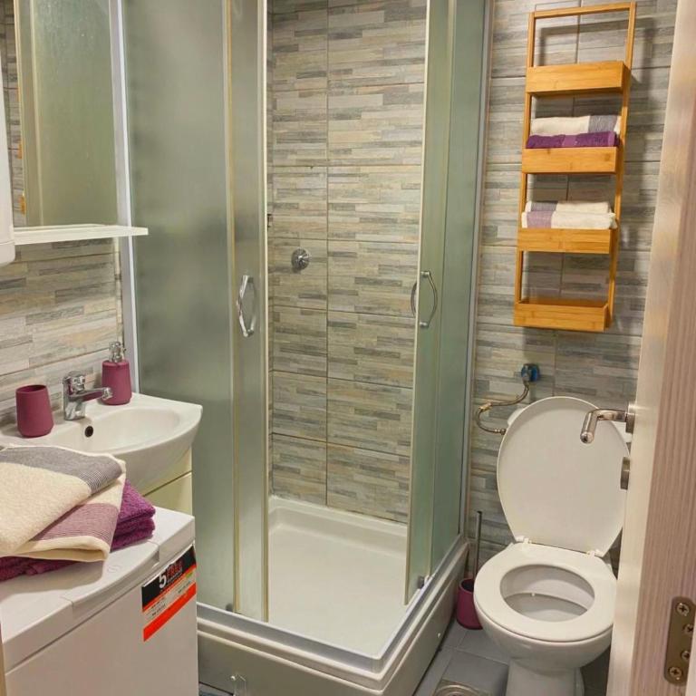 Central family apartment - Apartman sa 1 Spavaćom Sobom - 2