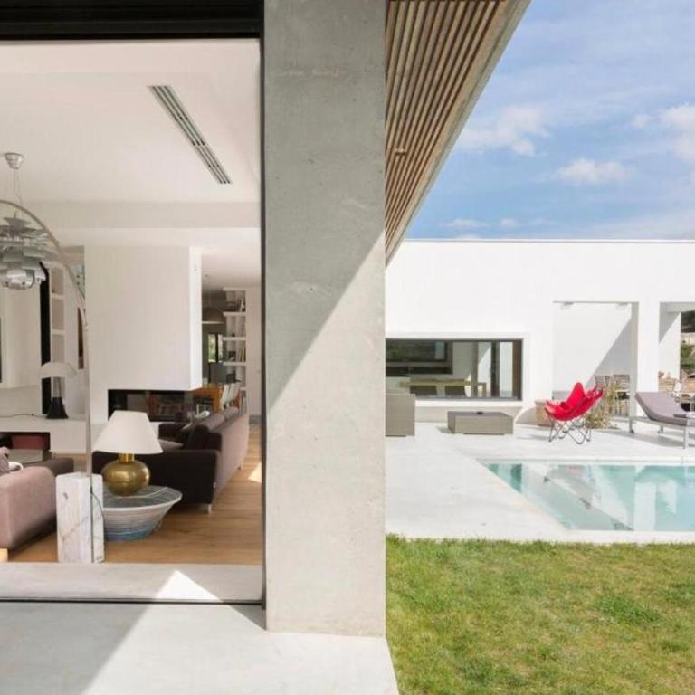 Magnifique Villa d’Architecte & Piscine à débordement - Villa avec Piscine Privée - 2