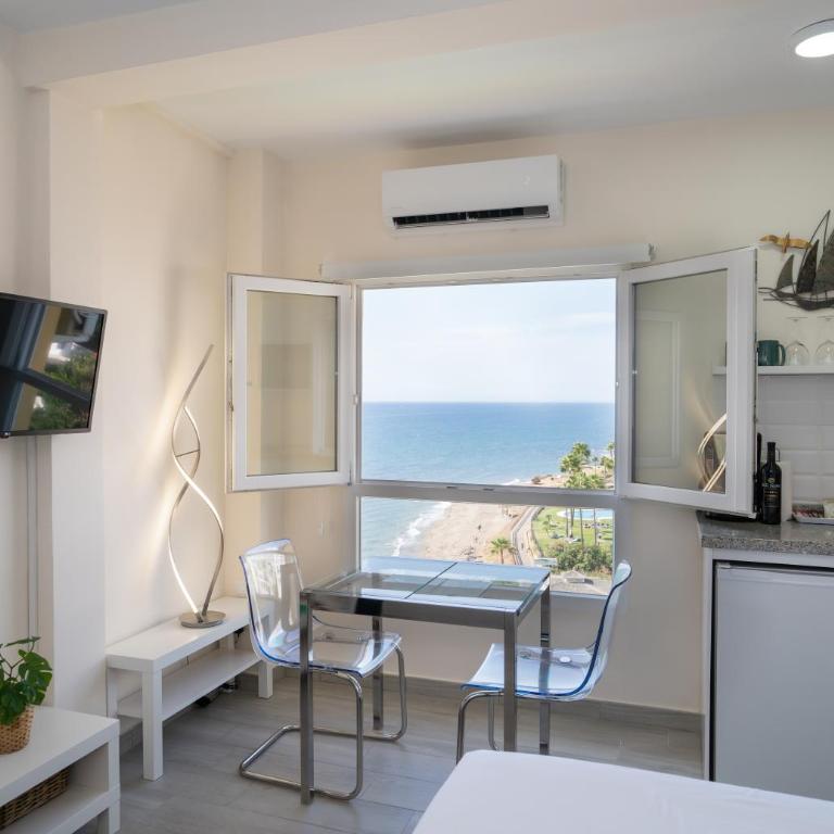 "Vacaciones en el mar" cerca de Marbella - Estudio con vistas al mar - 1