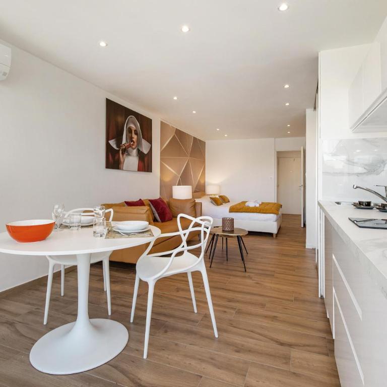 White&Sea - Appartement design terrasse parking Heliopolis - Village Naturiste - Appartamento con 1 Camera da Letto - 11