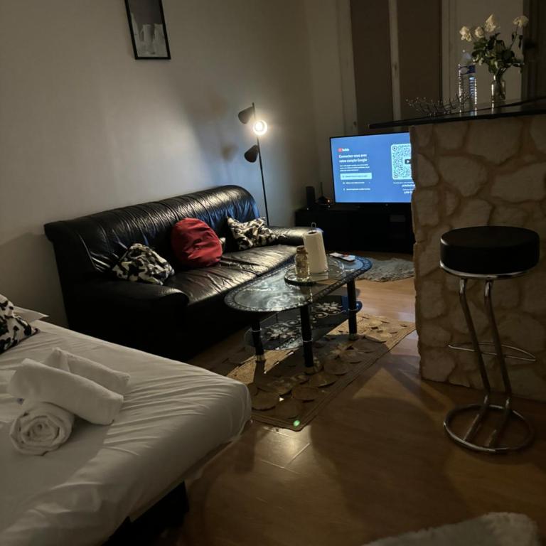 Agréable Appartementbuttes-Chaumont - Appartamento con 1 Camera da Letto - 5