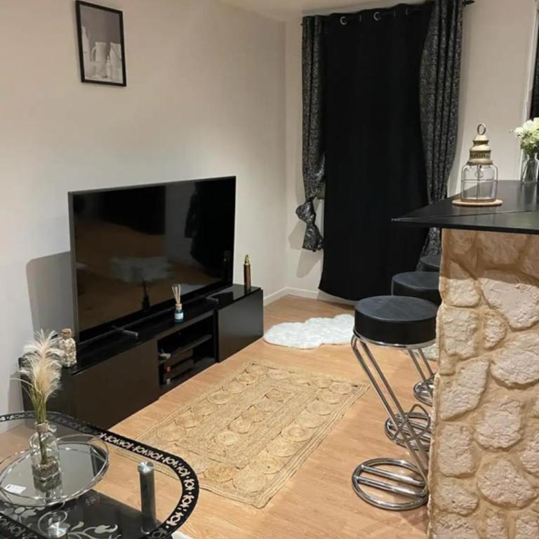 Agréable Appartementbuttes-Chaumont - Appartamento con 1 Camera da Letto - 11
