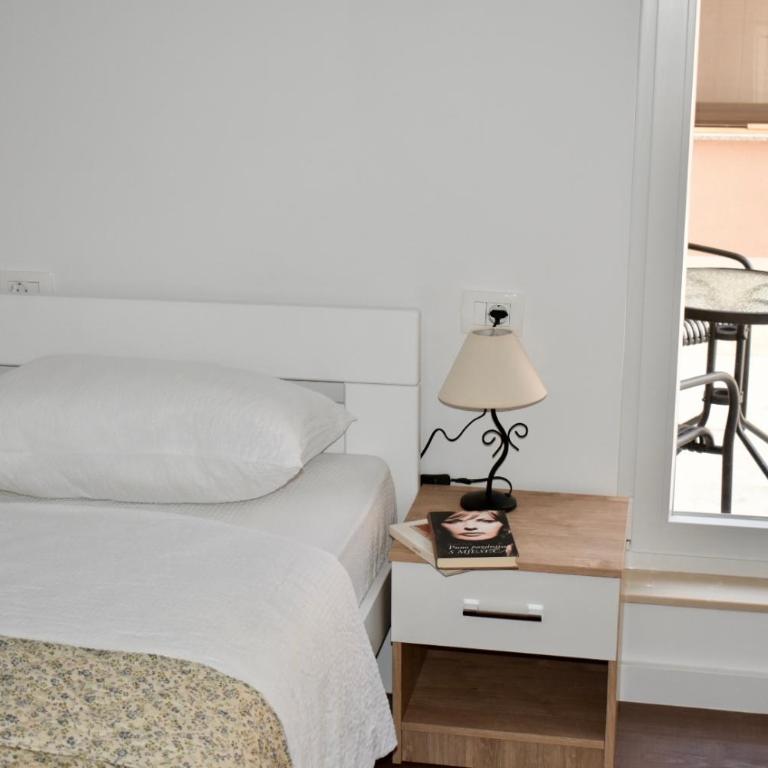 Bel Apartment - One-Bedroom Apartment - 24