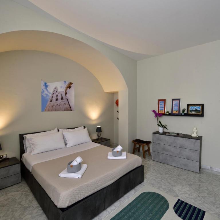 CiaoBari Apartment - Elegant 4 Bedrooms in the heart of Old Town - Appartamento con 4 Camere da Letto - 23