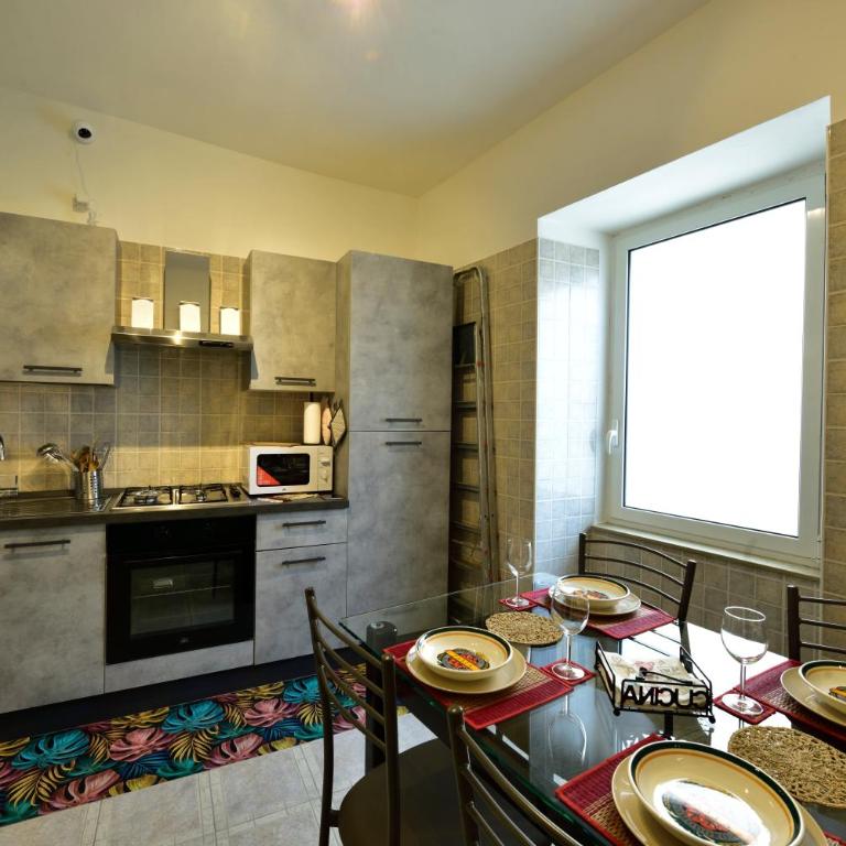 CiaoBari Apartment - Elegant 4 Bedrooms in the heart of Old Town - Appartamento con 4 Camere da Letto - 31
