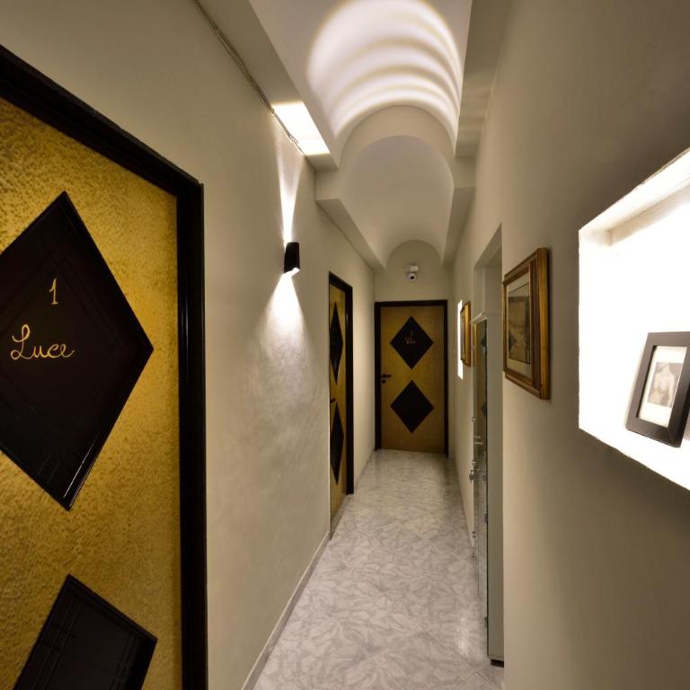 CiaoBari Apartment - Elegant 4 Bedrooms in the heart of Old Town - Appartamento con 4 Camere da Letto - 32