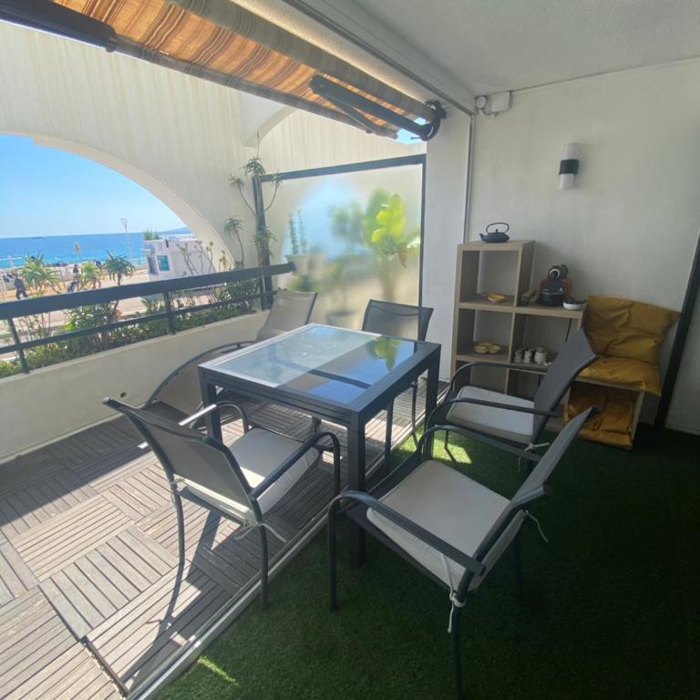 Appartement Front de mer à Cannes -Vue Mer & Terrasse - Apartment mit 1 Schlafzimmer - 9