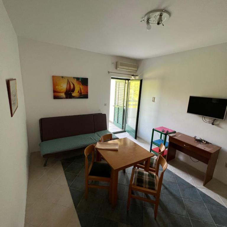 Renome - Apartment mit 1 Schlafzimmer - 7