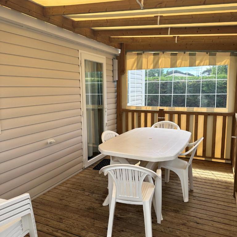Camping le Moulin de la Salle - Mobile Home Supérieur - 4