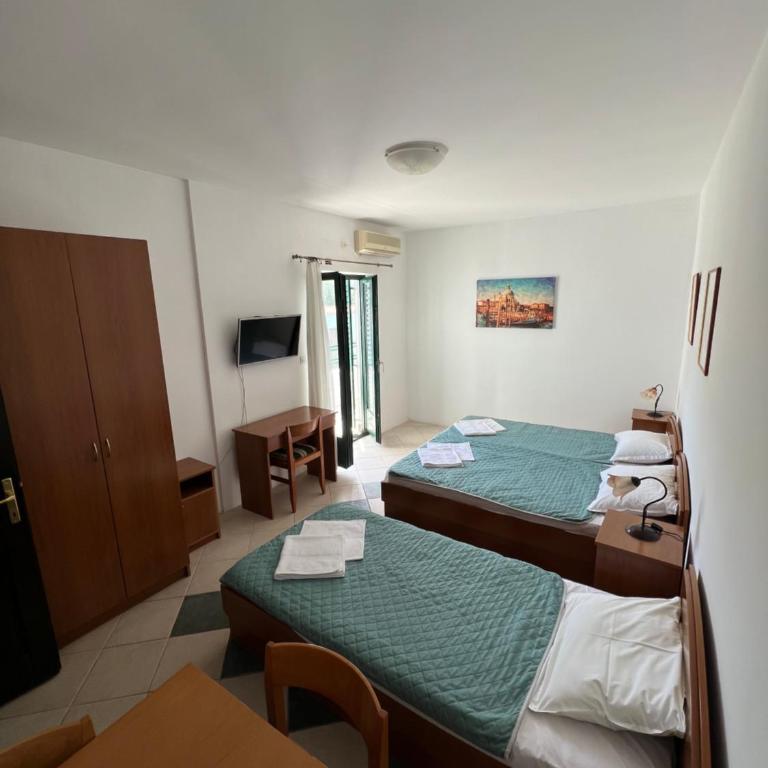 Renome - Studio-Apartment - 6