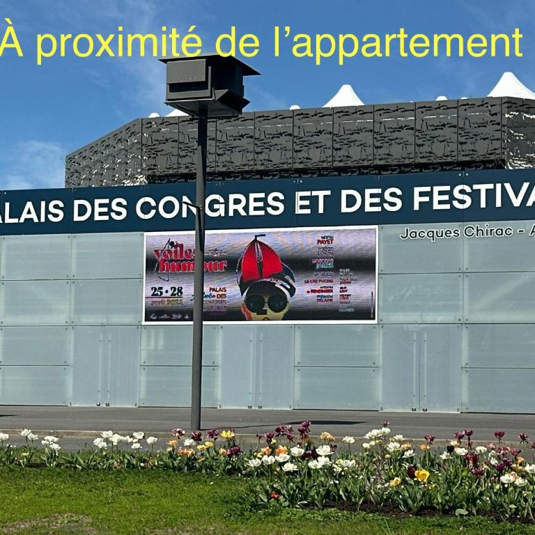 Appt, TERRASSE ,Vélo , Plages & port à proximité , idéalement bien Situé, Dernier étage - Appartement avec Terrasse - 31