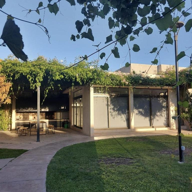 Moderno Departamento en Luján de Cuyo cercano a bodegas y viñedos - Apartamento de 2 dormitorios - 15