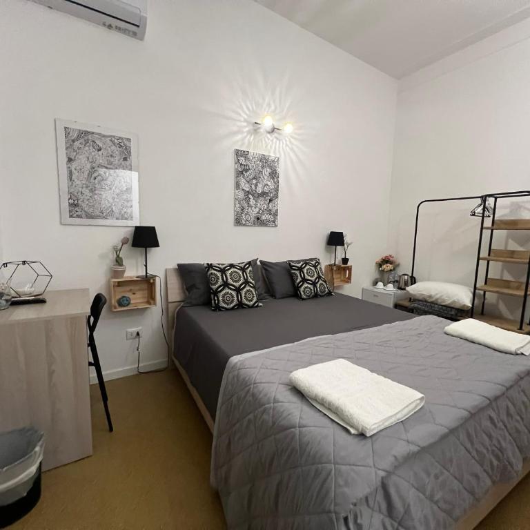 Donizetti 19 - Double Room - 7