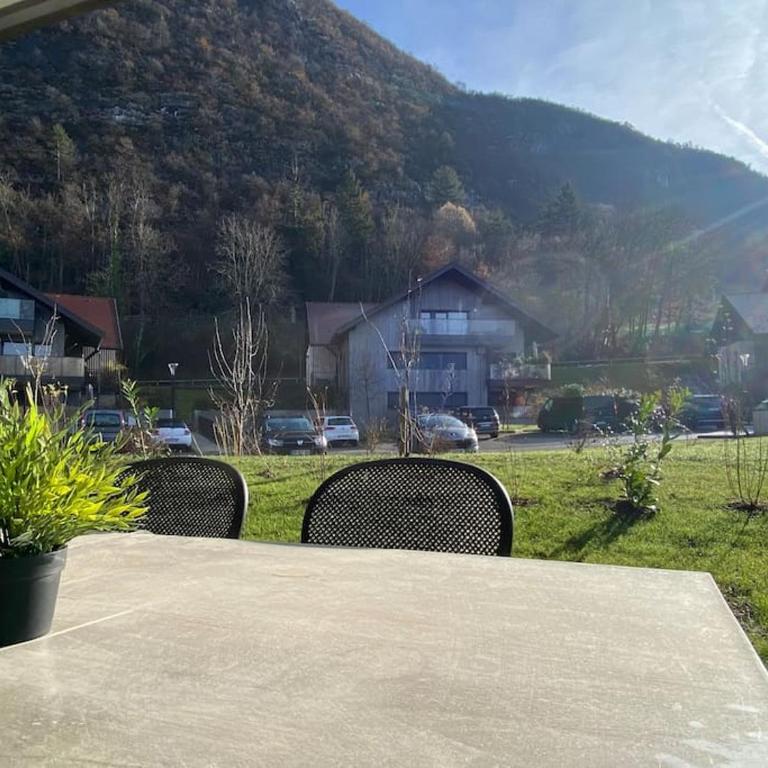 Appartement avec jardin privé à Duingt - Appartement - Rez-de-Chaussée - 17