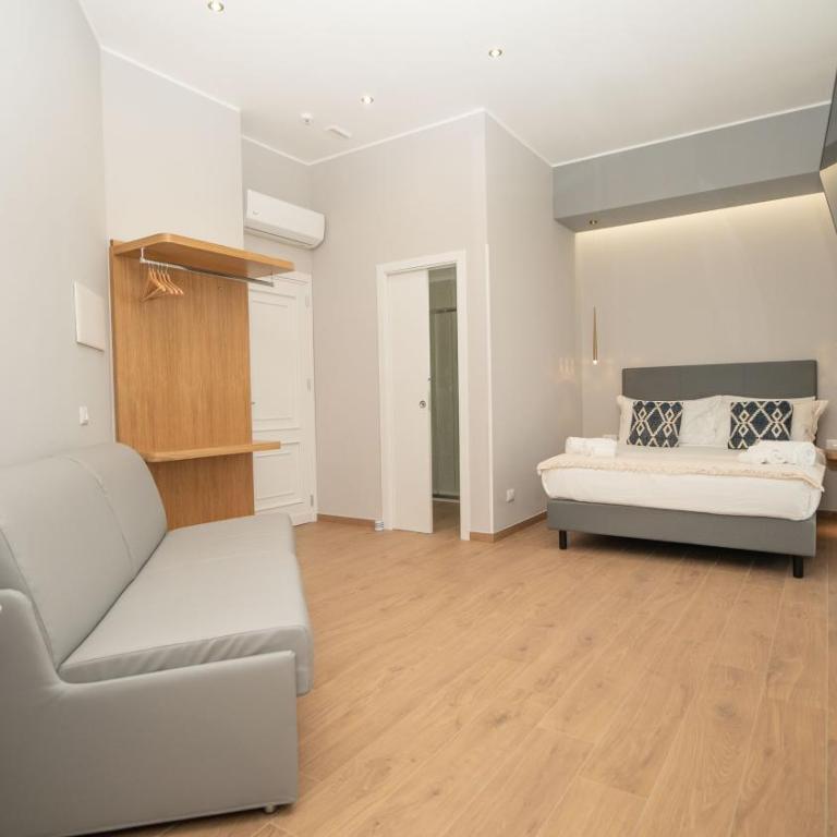 Manere Suites - Suite with Balcony - 2