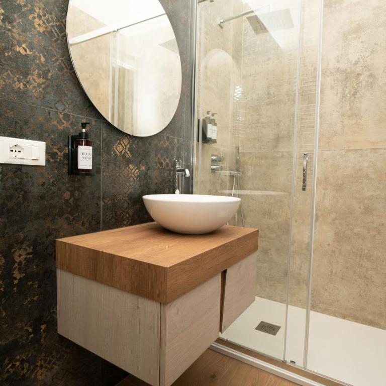 Manere Suites - Standard Double Room - 4