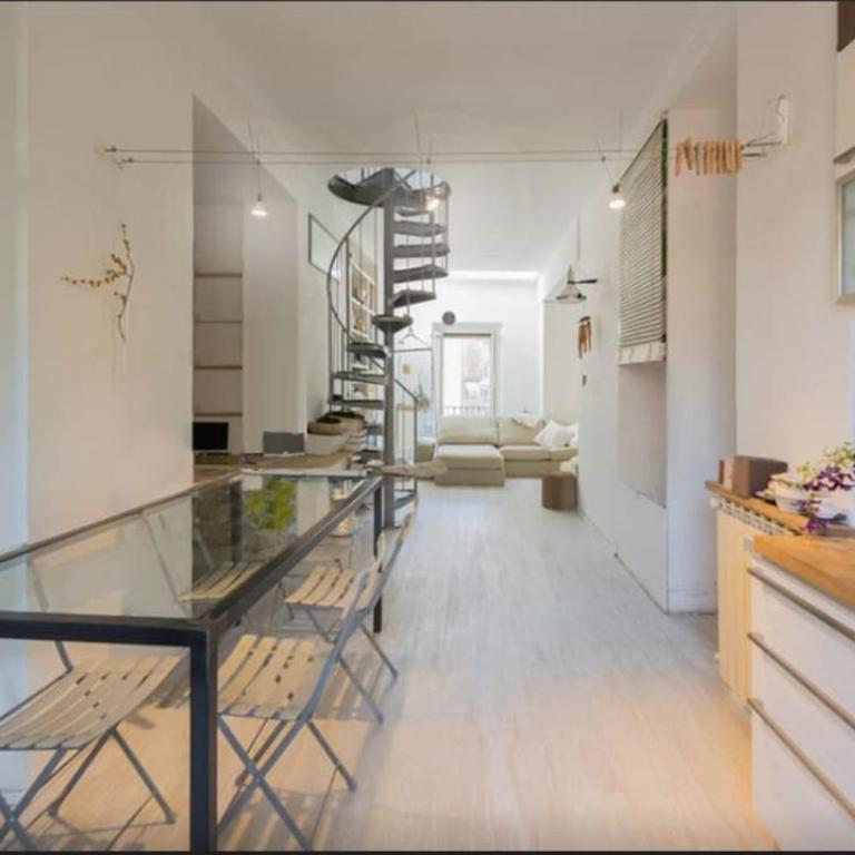 Design&Terrazzo a 5 min dal centro - Laura's House - Appartamento con 1 Camera da Letto - 1