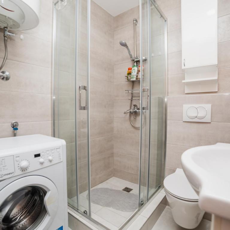 Pizana Budva Central - One-Bedroom Apartment - 8