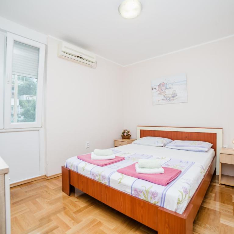 Pizana Budva Central - One-Bedroom Apartment - 13