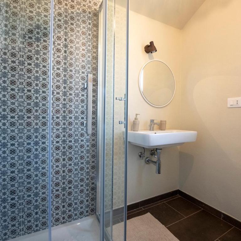 230 - Casa di Ginny a Sestri Levante, 500 Metri dal Mare e spiaggia - PARCHEGGIO GRATIS INCLUSO NEW! - Appartamento con 2 Camere da Letto - 5