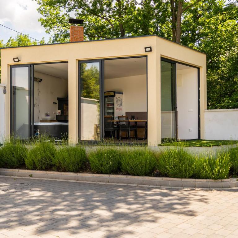 Villa Silent - Two-Bedroom Villa - 10