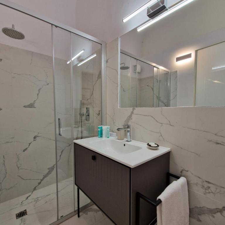 Lo Strullo - Camera Matrimoniale con Bagno Privato Esterno - 5