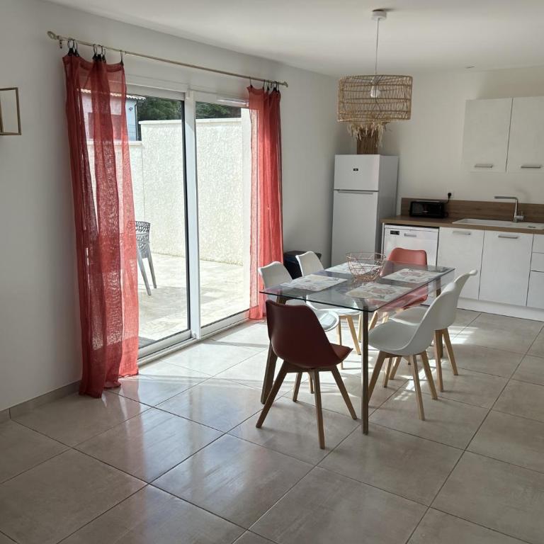 vacances en Ardéche "maison Chauvet" - Maison de Vacances - 10