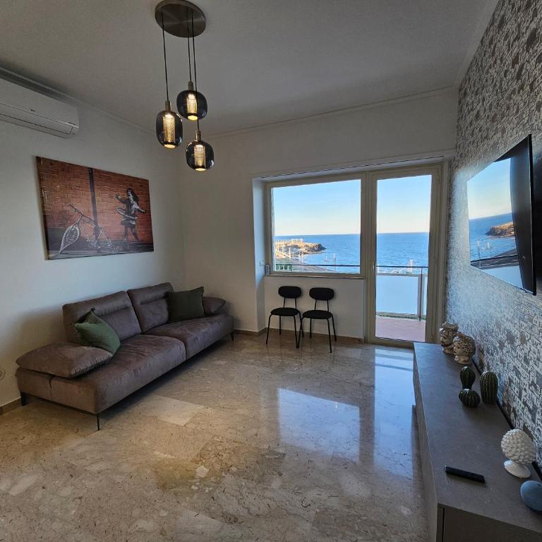 Sea Soul - Two-Bedroom Apartment with Sea View - 4