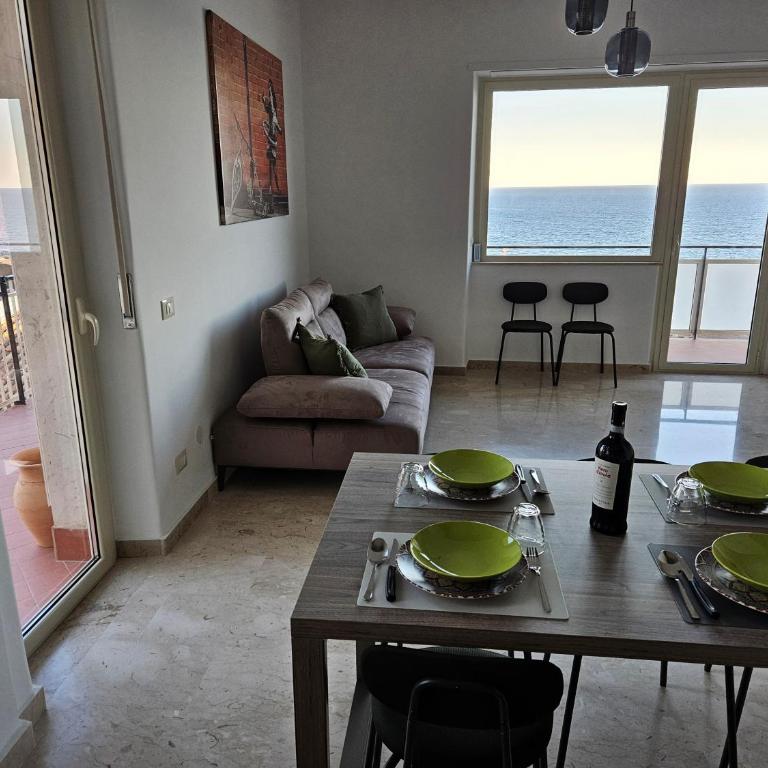 Sea Soul - Two-Bedroom Apartment with Sea View - 16