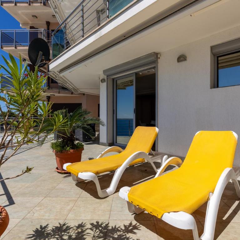 Private swimming pool three-story apartment with a superb view - Vila sa 3 Spavaće Sobe - 30